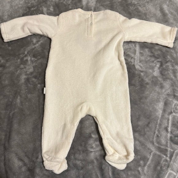 Cozy Cream Baby Footie with Lion Appliqué - Picture 4 of 4